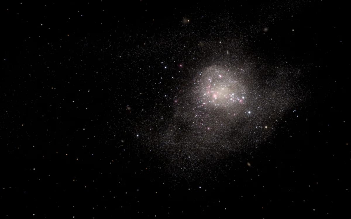 The merged remnant: one bright nucleus scattered with young star complexes
